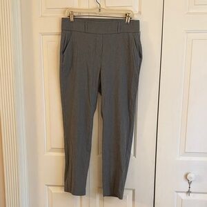 Vera Wang Gray Ankle Pants